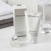 free aesthemonde pure white c cleansing foam 150ml 180x180 - FREE AESTHEMONDE Pure White C Cleansing Foam