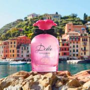 free dolce gabbana dolce lily fragrance sample 180x180 - FREE Dolce & Gabbana Dolce Lily Fragrance Sample