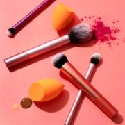 free makeup brush sponge kit 180x180 - FREE Makeup Brush & Sponge Kit