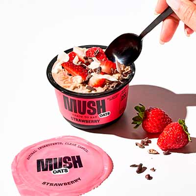 free mush strawberry overnight oats - FREE MUSH Strawberry Overnight Oats