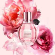 free viktorrolf flowerbomb fragrance sample 180x180 - FREE Viktor&Rolf Flowerbomb Fragrance Sample