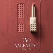 free valentino beauty gift bag gift card 180x180 - FREE Valentino Beauty Gift Bag & Gift Card