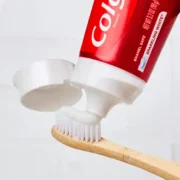 free tooth whitening toothpaste 180x180 - FREE Tooth-Whitening Toothpaste