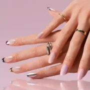 free nail polish glaze topper 180x180 - FREE Nail Polish Glaze Topper