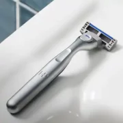 free harrys plus razor 180x180 - FREE Harry's Plus Razor